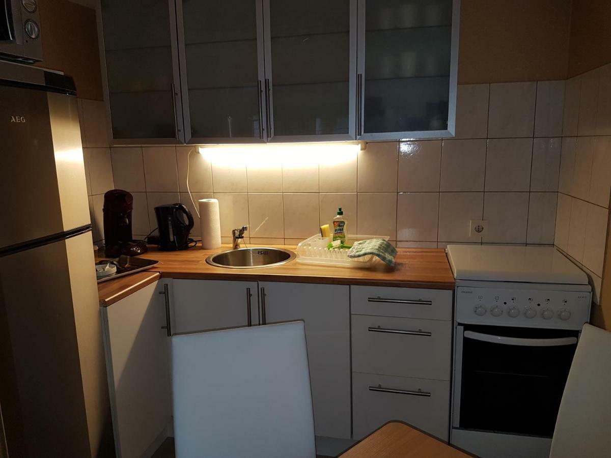 Koln-Bonn Appartment เวสเซลลิง ภายนอก รูปภาพ